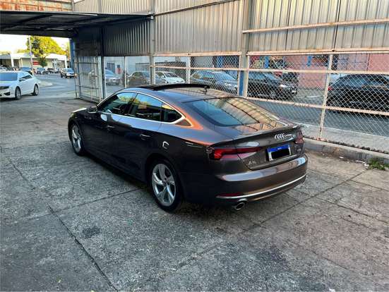 AUDI-A5-2017