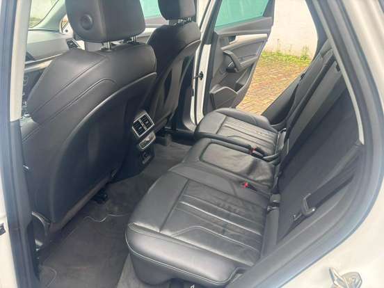 AUDI-Q5-2017