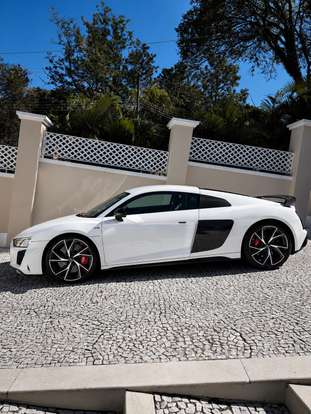 AUDI-R8-5.2 V10 FSI GASOLINA COUPÉ QUATTRO S TRONIC AUDI-R8-2020