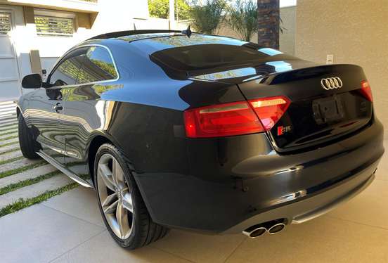 AUDI-S5-2009