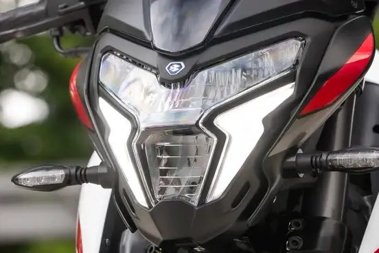 BAJAJ-DOMINAR 200-2025