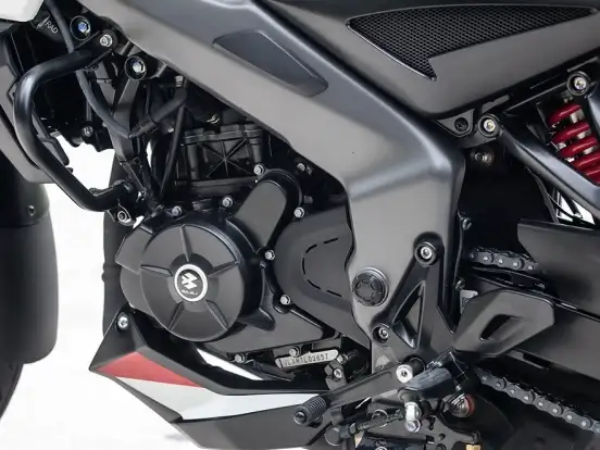 BAJAJ-DOMINAR 200 BAJAJ-DOMINAR 200-2025