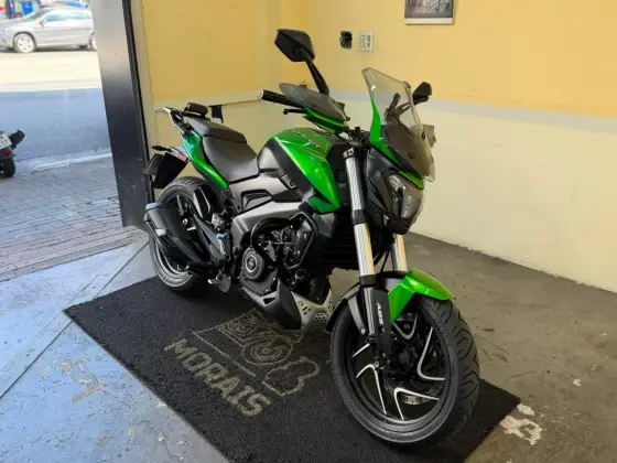 BAJAJ DOMINAR 400 BAJAJ DOMINAR 400