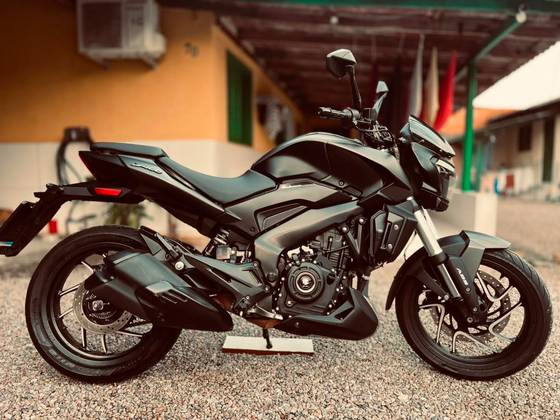 BAJAJ DOMINAR 400 