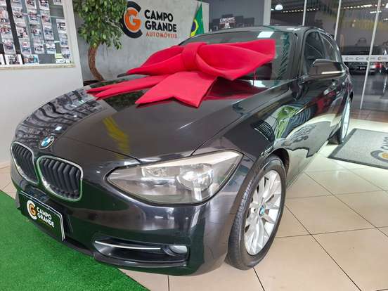 BMW-118i-2011