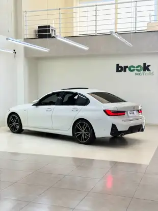 BMW-320i-2024