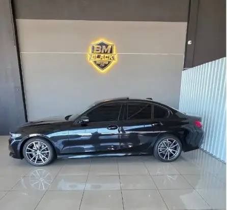 BMW-320i-2022