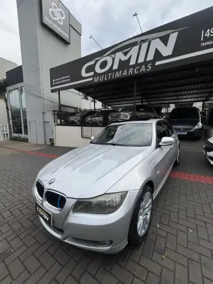BMW-320i-2008