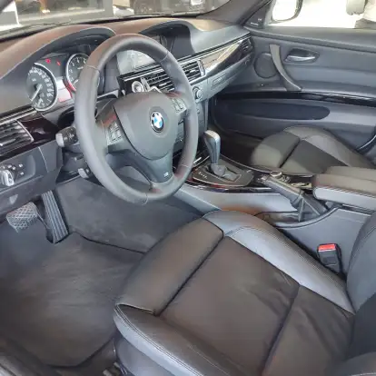 BMW-335i-2010