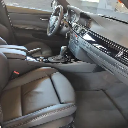 BMW-335i-2010