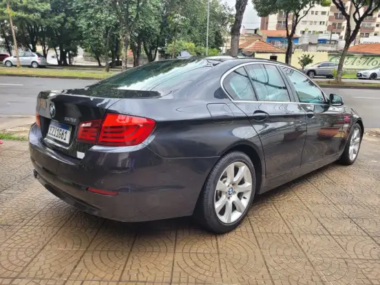 BMW-528i-2012