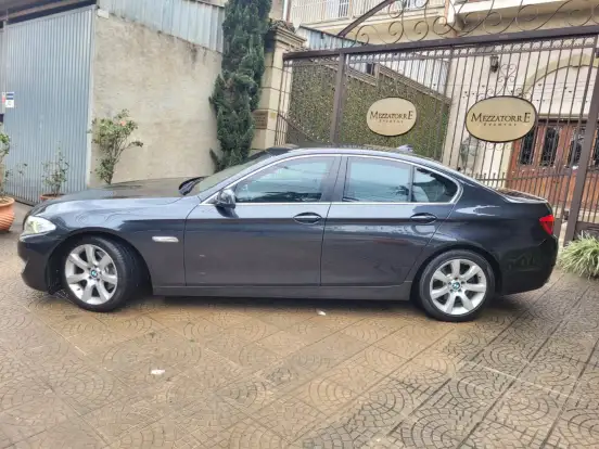 BMW-528i-2012