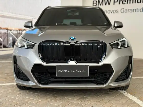 BMW iX1 ELÉTRICO XDRIVE30 M SPORT BMW iX1 ELÉTRICO XDRIVE30 M SPORT