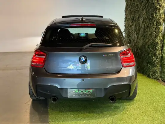 BMW-M 135i-3.0 24V TURBO GASOLINA 4P AUTOMÁTICO BMW-M 135i-2014
