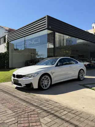 BMW-M4-2014