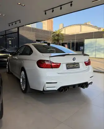 BMW-M4-2014