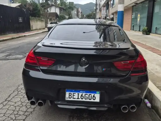 BMW-M6-4.4 GRAN COUPÉ V8 32V GASOLINA 4P AUTOMÁTICO BMW-M6-2015