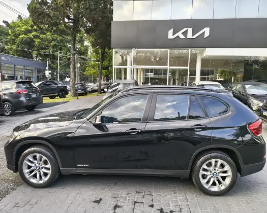 BMW X1 2.0 16V TURBO ACTIVEFLEX SDRIVE20I 4P AUTOMÁTICO BMW X1 2.0 16V TURBO ACTIVEFLEX SDRIVE20I 4P AUTOMÁTICO
