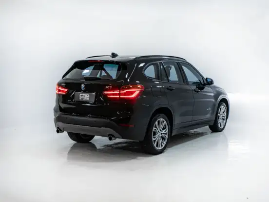 BMW-X1-2.0 16V TURBO ACTIVEFLEX SDRIVE20I 4P AUTOMÁTICO BMW-X1-2018