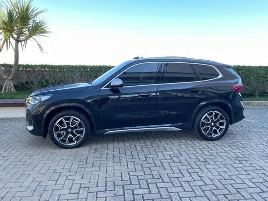 BMW-X1-2.0 16V TURBO GASOLINA SDRIVE20I X-LINE STEPTRONIC BMW-X1-2023