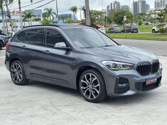 BMW-X1-2.0 16V TURBO ACTIVEFLEX SDRIVE20I M SPORT 4P AUTOMÁTICO BMW-X1-2022
