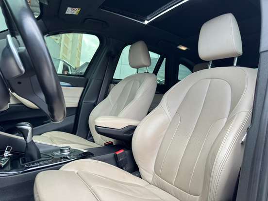 BMW-X1-2022