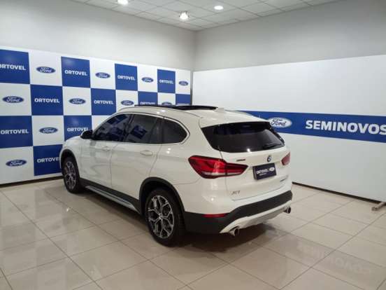 BMW-X1-2020