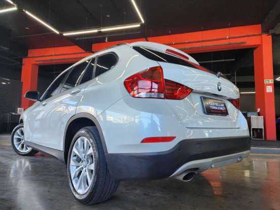 BMW-X1-2013
