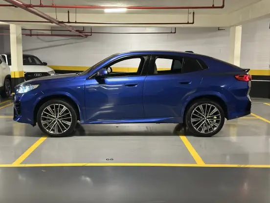 BMW-X2-2024