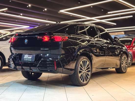 BMW-X2-2.0 TURBO GASOLINA XDRIVE20I M SPORT STEPTRONIC BMW-X2-2025