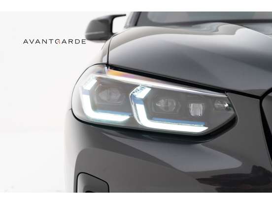 BMW-X3-2022