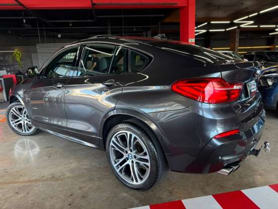 BMW-X4-2017