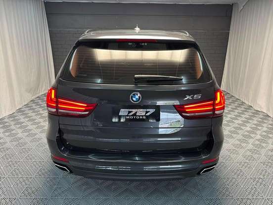BMW-X5-2017