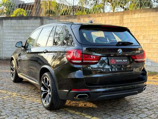 BMW-X5-3.0 4X4 30D I6 TURBO DIESEL 4P AUTOMÁTICO BMW-X5-2018