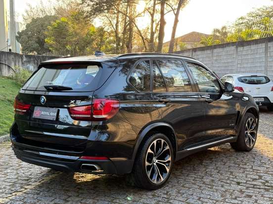 BMW-X5-2018
