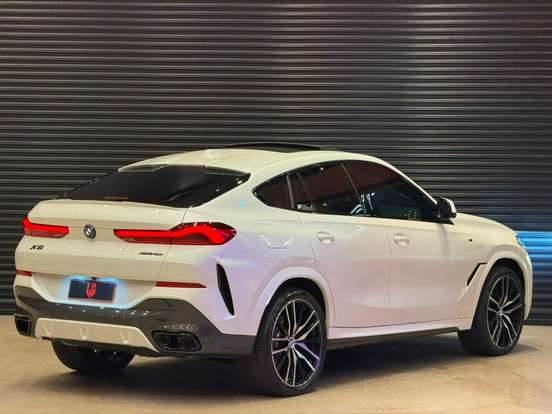 BMW-X6-2025