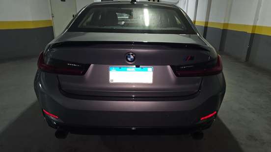BMW-320i-2025