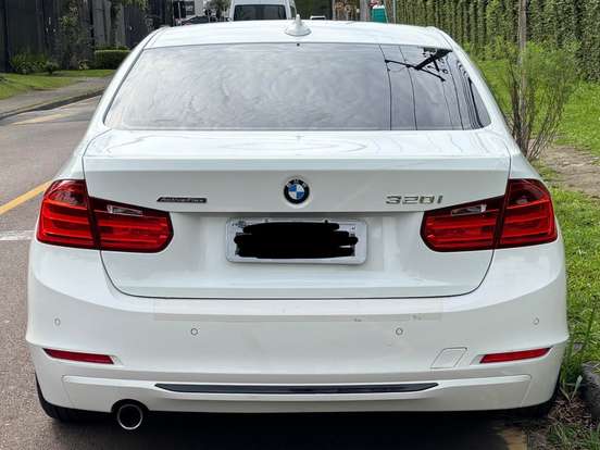 BMW-320i-2.0 GP 16V TURBO ACTIVE FLEX 4P AUTOMÁTICO BMW-320i-2015