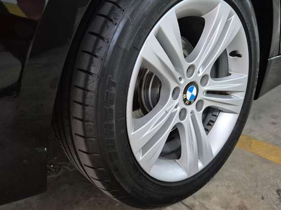 BMW-320i-2.0 M SPORT GP 16V TURBO ACTIVE FLEX 4P AUTOMÁTICO BMW-320i-2017