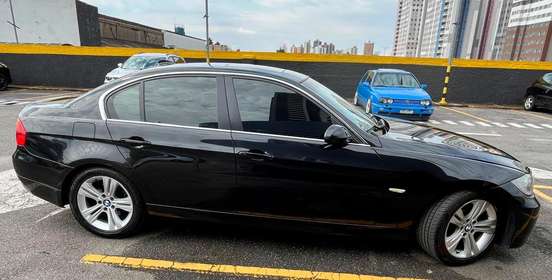 BMW-325i-2008