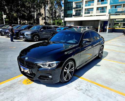 BMW-328i-2017