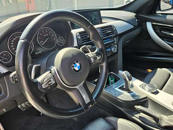 BMW-328i-2.0 M SPORT 16V ACTIVEFLEX 4P AUTOMÁTICO BMW-328i-2017