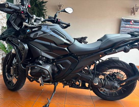 BMW R 1300 GS TRIPLE BLACK 