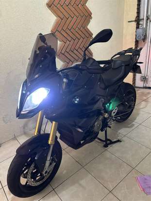 BMW-S 1000 XR-2019