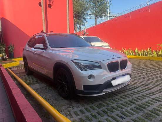 BMW-X1-2.0 16V TURBO ACTIVEFLEX SDRIVE20I 4P AUTOMÁTICO BMW-X1-2014