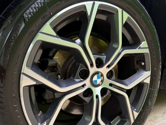 BMW-X1-2.0 16V TURBO ACTIVEFLEX SDRIVE20I X-LINE 4P AUTOMÁTICO BMW-X1-2021
