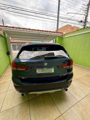 BMW-X1-2021