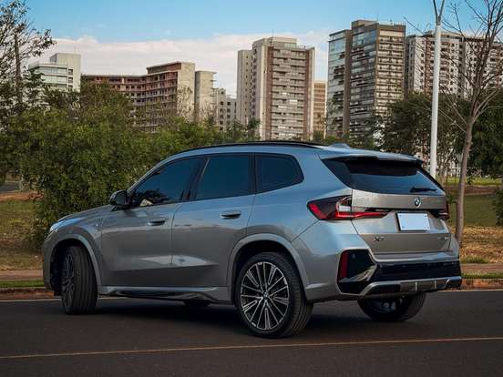 BMW-X1-2.0 16V TURBO GASOLINA SDRIVE20I M SPORT STEPTRONIC BMW-X1-2024