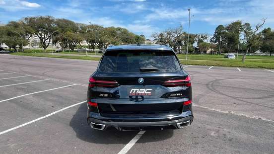 BMW-X5-2023