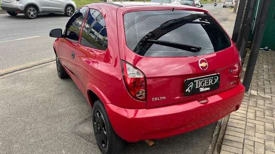 CHEVROLET-CELTA-2010